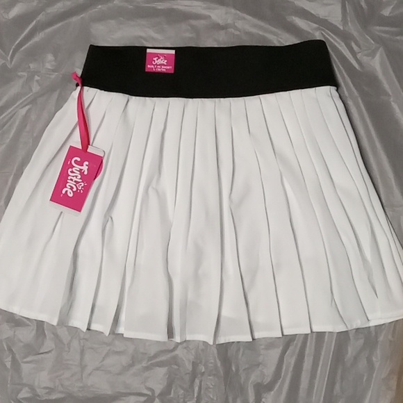 Justice Girl's Pleated Skort. Size Large (12-14) - Picture 6 of 9